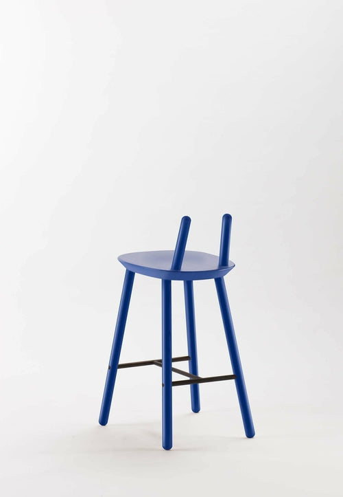 Naïve Semi Bar Stool